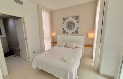 Resale - Villa - Ciudad Quesada - Pueblo Bravo