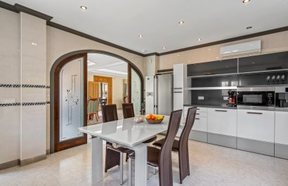 Resale - Villa - Ciudad Quesada