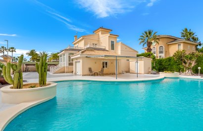 Resale - Villa - Ciudad Quesada