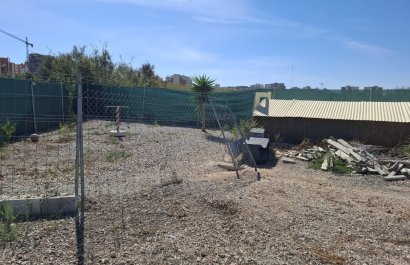 Resale - Plot / Land - Guardamar del Segura