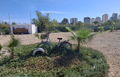 Resale - Plot / Land - Guardamar del Segura