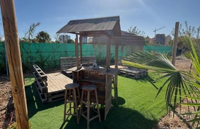 Resale - Plot / Land - Guardamar del Segura