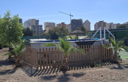 Resale - Plot / Land - Guardamar del Segura