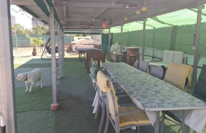 Resale - Plot / Land - Guardamar del Segura