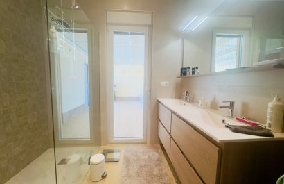 Resale - Villa - Torrevieia - La Siesta