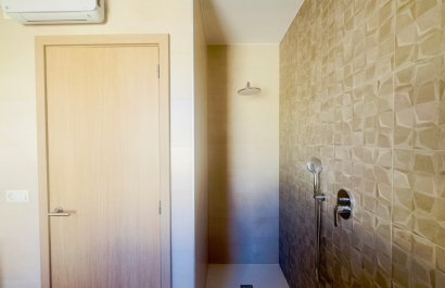 Resale - Villa - Torrevieia - La Siesta