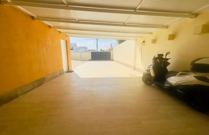 Resale - Villa - Torrevieia - La Siesta