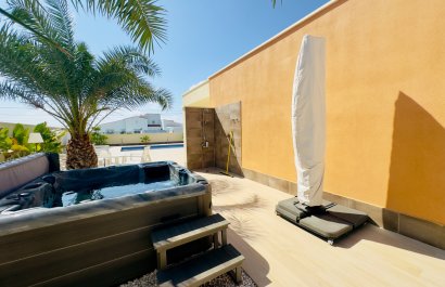 Resale - Villa - Torrevieia - La Siesta