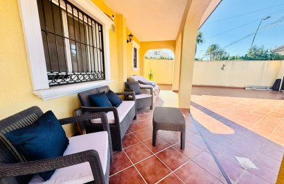 Resale - Villa - Torrevieia - Los Balcones