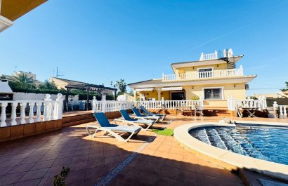 Resale - Villa - Torrevieia - Los Balcones