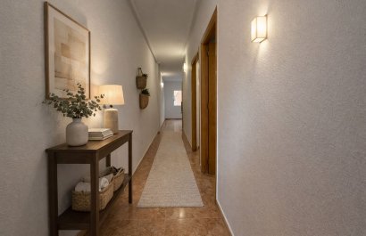 Resale - Apartment / flat - Torrevieia - Center