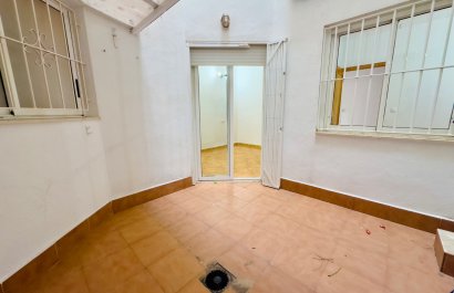 Resale - Apartment / flat - Torrevieia - Center