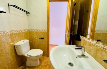 Resale - Apartment / flat - Torrevieia - Center