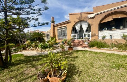 Resale - Villa - Torrevieia - Aguas Nuevas