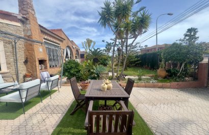 Resale - Villa - Torrevieia - Aguas Nuevas