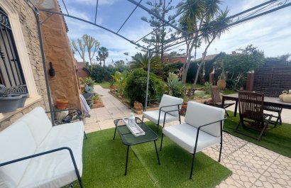 Resale - Villa - Torrevieia - Aguas Nuevas