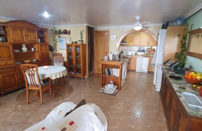 Resale - Apartment / flat - Guardamar del Segura - Urbanizaciones