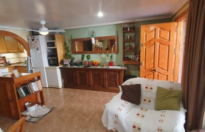 Resale - Apartment / flat - Guardamar del Segura - Urbanizaciones