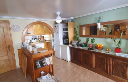 Resale - Apartment / flat - Guardamar del Segura - Urbanizaciones