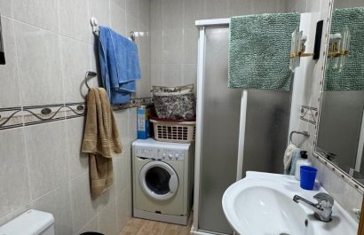 Resale - Apartment / flat - Guardamar del Segura - Urbanizaciones