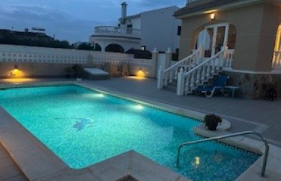 Resale - Villa - Benijofar - Monte Azul