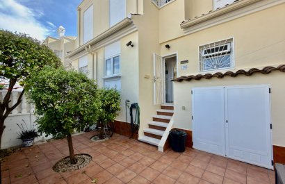 Reventa - Villa - Ciudad Quesada - Doña Pepa