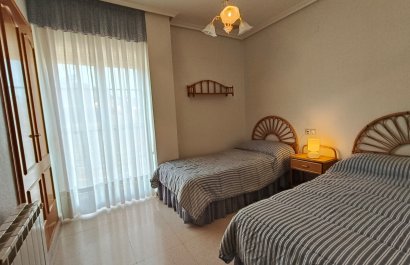 Resale - Apartment / flat - La Romana