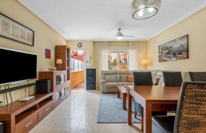 Resale - Townhouse / Duplex / Corner - Orihuela Costa - Villamartín