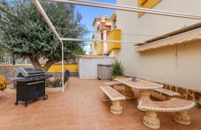 Resale - Townhouse / Duplex / Corner - Orihuela Costa - Villamartín
