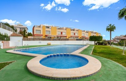 Resale - Townhouse / Duplex / Corner - Orihuela Costa - Villamartín