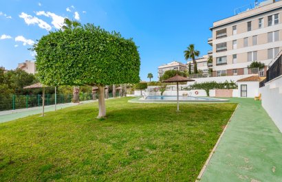 Resale - Townhouse / Duplex / Corner - Orihuela Costa - Villamartín