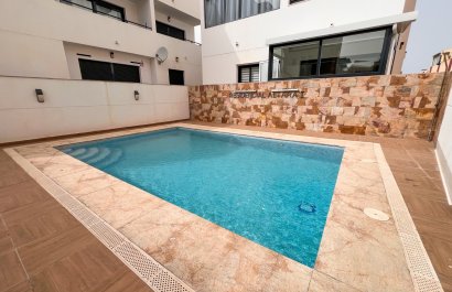 Herverkoop - Appartement / flat - Guardamar del Segura