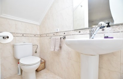 Resale - Townhouse / Duplex / Corner - Ciudad Quesada - Doña Pepa