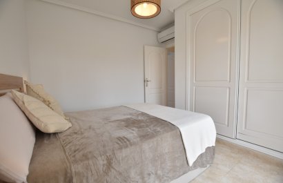 Resale - Townhouse / Duplex / Corner - Ciudad Quesada - Doña Pepa