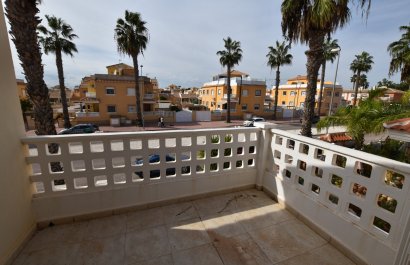 Resale - Townhouse / Duplex / Corner - Ciudad Quesada - Doña Pepa