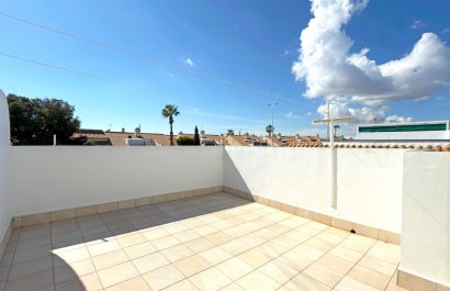 Resale - Townhouse / Duplex / Corner - Orihuela Costa - La Zenia