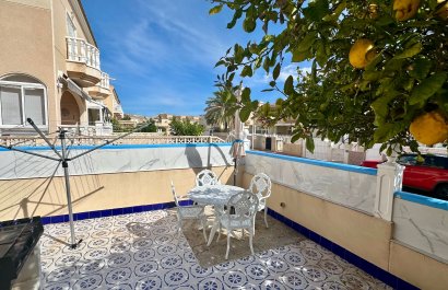 Resale - Townhouse / Duplex / Corner - Ciudad Quesada - Doña Pepa