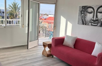 Resale - Apartment / flat - Pilar de la Horadada - Torre de la Horadada