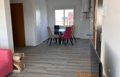 Resale - Apartment / flat - Pilar de la Horadada - Torre de la Horadada