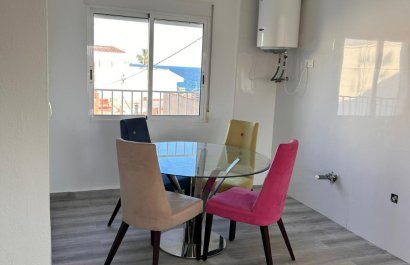 Resale - Apartment / flat - Pilar de la Horadada - Torre de la Horadada