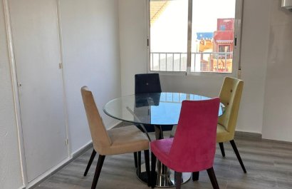 Resale - Apartment / flat - Pilar de la Horadada - Torre de la Horadada