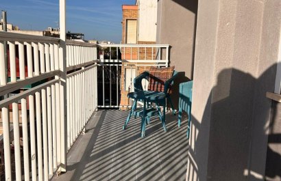 Resale - Apartment / flat - Pilar de la Horadada - Torre de la Horadada