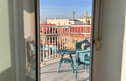 Resale - Apartment / flat - Pilar de la Horadada - Torre de la Horadada