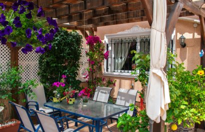 Resale - Villa - Orihuela Costa - Los Dolses