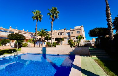 Resale - Townhouse / Duplex / Corner - Ciudad Quesada - Doña Pepa