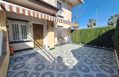 Resale - Townhouse / Duplex / Corner - Santa Pola - Gran Playa