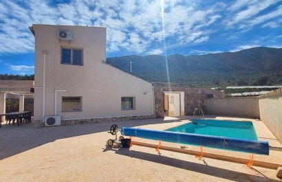 Resale - Villa - La Romana