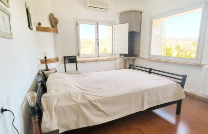 Resale - Villa - La Romana