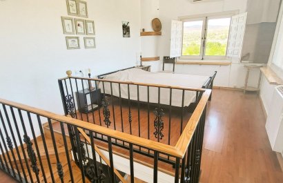 Resale - Villa - La Romana