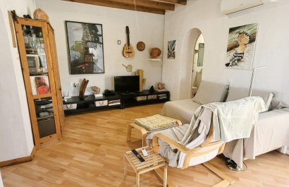 Resale - Villa - La Romana